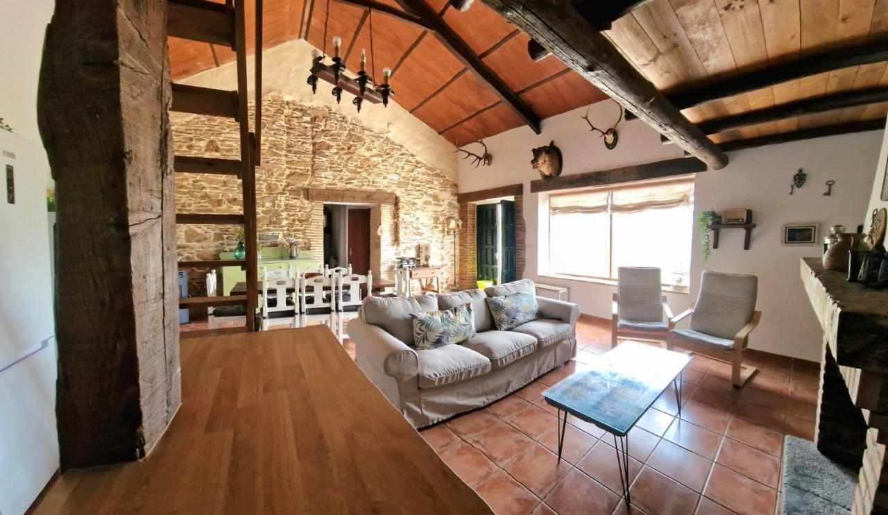 Villa Botero Constantina Bagian luar foto
